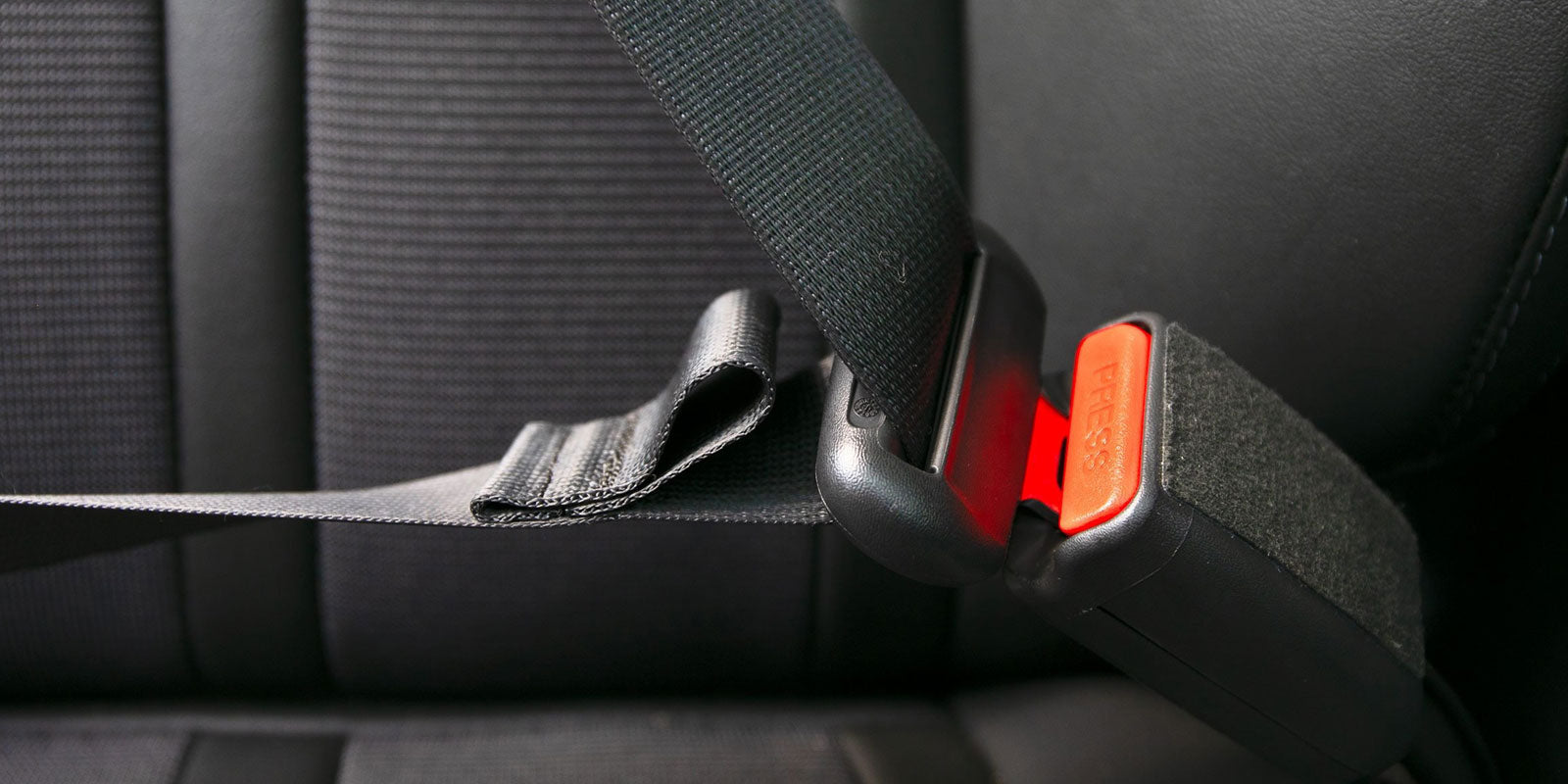 A Complete Guide to Seatbelt Safety Tips